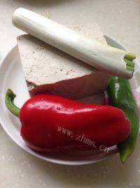 家常菜鸡刨豆腐做法图解1)