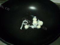 健康美食之香菇炒肉做法图解2)