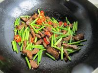 美味的蒜苔牛柳