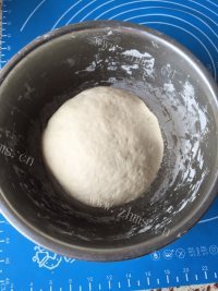 自制玫瑰花馒头做法图解5)