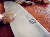 美味的油爆虾做法图解2)