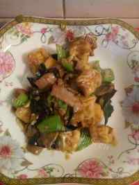 好吃的豆腐泡炒肉片做法图解7)
