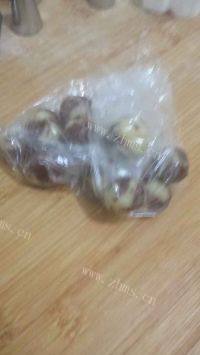 自制小熊饼干做法图解10)