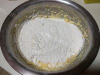 蔓越莓磅蛋糕做法图解6)