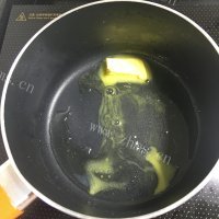 自制焦糖苹果派做法图解8)