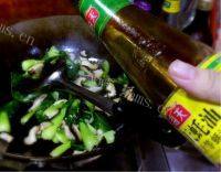清淡的香菇青菜做法图解7)