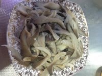 热腾腾的椒盐蘑菇做法图解2)