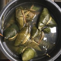 美味的香茹鸡腿粽做法图解16)