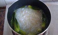 牛肉汤粉做法图解7)