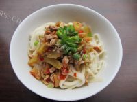 好吃的榨菜肉丝面做法图解6)