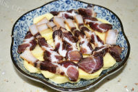 腊肉蒸土豆做法图解4)