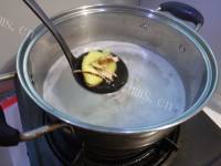 美味的山药排骨粥做法图解4)