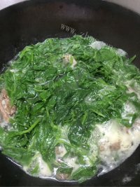 混搭的荷兰豆苗肉片汤做法图解5)