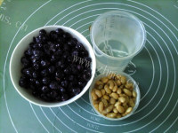营养的葡萄熟豆豆浆的做法图解一
