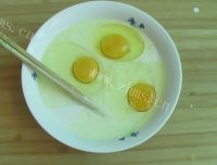 营养丰富的烫蛋皮做法图解4)