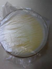 美味佳肴般的虾仁鸡蛋羹做法图解4)