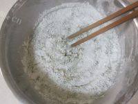 自制抹茶芒果糯米糍做法图解4)