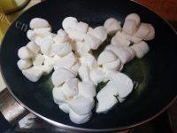 自己做的蔓越莓牛轧糖做法图解5)