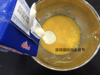 美味的奶油重芝士蛋糕做法图解5)