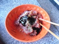 唇齿留香的肉末蒸茄子做法图解2)
