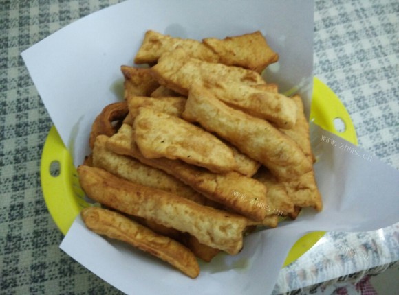 色香味浓的炸油条