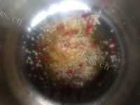 家常菜酸辣手撕包菜做法图解2)