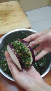 简易的煎茄盒做法图解4)