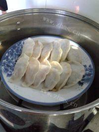 「美味可口」红萝卜鸡蛋饺子做法图解10)