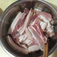 诱人的米粉肉做法图解1)
