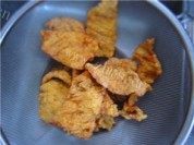 口感饱满的糖醋蜜肉做法图解3)
