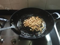 好吃的牛肉香辣酱做法图解9)