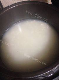实用柠檬薏米水做法图解5)