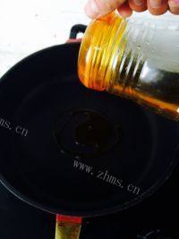 自己做的青椒炒面筋做法图解4)