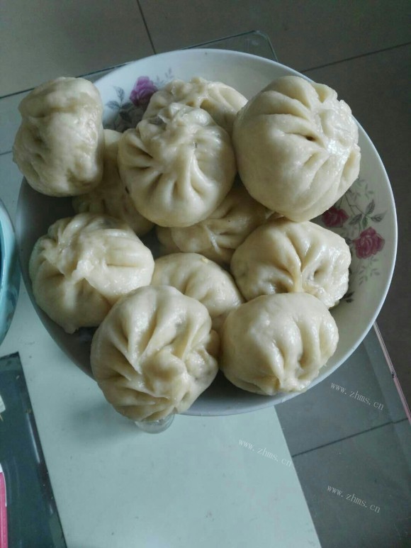 茄子大肉包