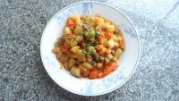 家常菜土豆焖牛肉