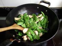 美味青扁豆煮芋仔做法图解6)