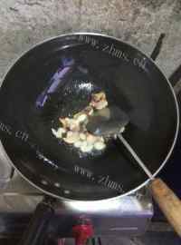 香气浓郁的家常烧茄子做法图解4)
