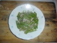 家常菜荷兰豆炒肉丝