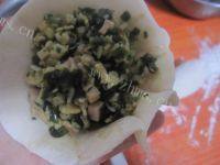 韭菜鸡蛋馅饼（家常菜）做法图解5)