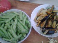 家常菜豆角烧茄子做法图解3)
