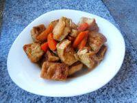 家常菜胡萝卜烧豆腐