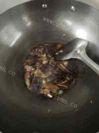 开胃的猪肉炖土豆做法图解5)