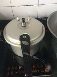 自制面包机肉松做法图解2)