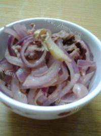 色香味俱全洋葱炒牛肉