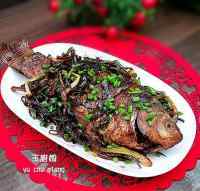 香飘十里的葱焅鲫鱼做法图解9)