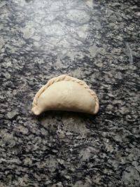 味道不错的韭菜盒子做法图解16)