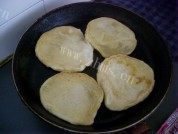 自己做的烙发面饼做法图解4)