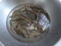 美味的盐水基围虾做法图解1)