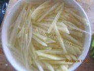 「健康美食」凉拌土豆丝做法图解1)