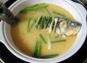 美味的鲫鱼炖蛋